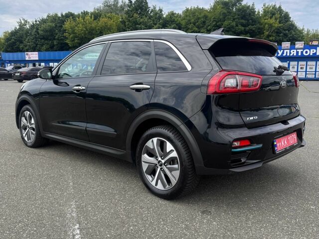 Киа Niro 2019 в Киеве на Automoto.ua Черный Киа Niro, объемом двигателя 0 л и пробегом 128 тыс. км за 17400 $, фото 5 на Automoto.ua