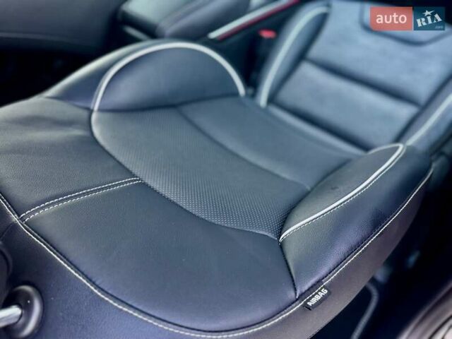 Черный Киа Niro, объемом двигателя 0 л и пробегом 68 тыс. км за 18750 $, фото 151 на Automoto.ua