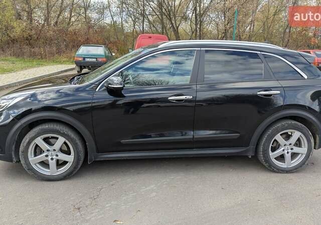 Черный Киа Niro, объемом двигателя 0 л и пробегом 135 тыс. км за 17300 $, фото 9 на Automoto.ua