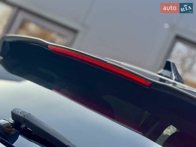 Черный Киа Niro, объемом двигателя 0 л и пробегом 68 тыс. км за 18750 $, фото 81 на Automoto.ua