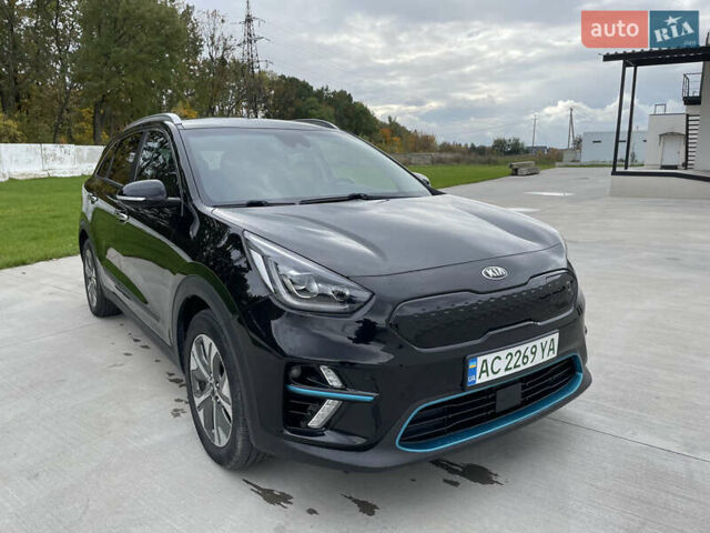 Киа Niro 2019 в Луцке на Automoto.ua Черный Киа Niro, объемом двигателя 0 л и пробегом 127 тыс. км за 19950 $, фото 21 на Automoto.ua