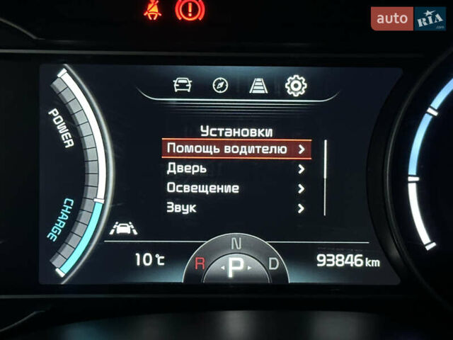 Чорний Кіа Niro, об'ємом двигуна 0 л та пробігом 93 тис. км за 18700 $, фото 64 на Automoto.ua