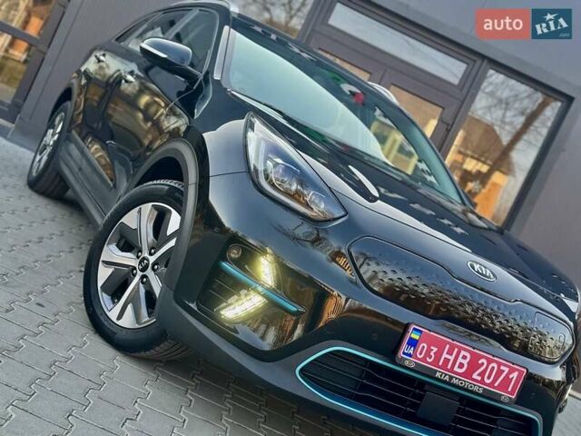 Черный Киа Niro, объемом двигателя 0 л и пробегом 68 тыс. км за 18750 $, фото 35 на Automoto.ua