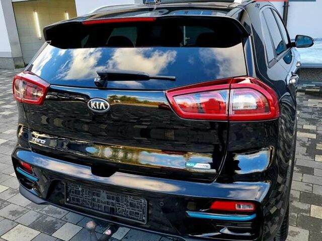 Черный Киа Niro, объемом двигателя 0 л и пробегом 89 тыс. км за 19899 $, фото 32 на Automoto.ua