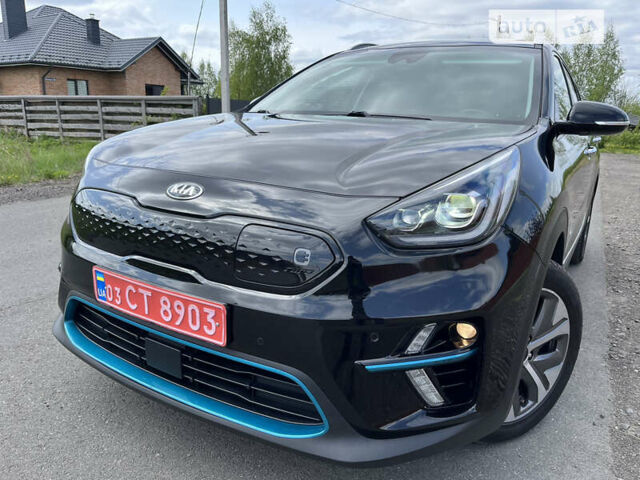 Чорний Кіа Niro, об'ємом двигуна 0 л та пробігом 139 тис. км за 18900 $, фото 1 на Automoto.ua