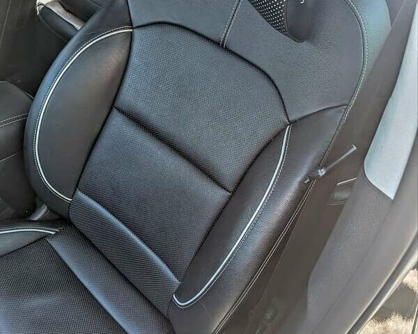 Черный Киа Niro, объемом двигателя 0 л и пробегом 117 тыс. км за 19517 $, фото 15 на Automoto.ua