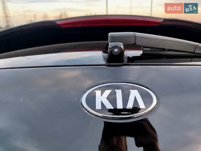 Черный Киа Niro, объемом двигателя 0 л и пробегом 134 тыс. км за 16200 $, фото 25 на Automoto.ua