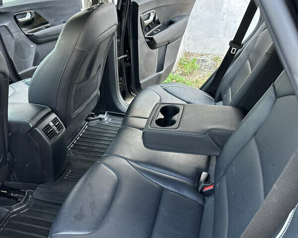 Черный Киа Niro, объемом двигателя 0 л и пробегом 94 тыс. км за 18600 $, фото 36 на Automoto.ua