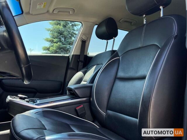 Черный Киа Niro, объемом двигателя 64 л и пробегом 197 тыс. км за 18700 $, фото 14 на Automoto.ua