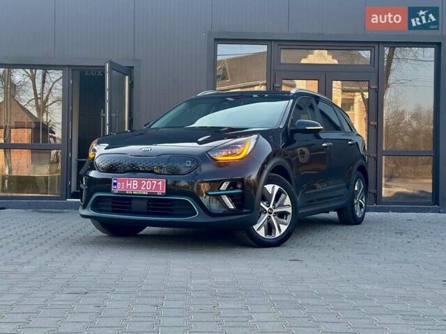 Черный Киа Niro, объемом двигателя 0 л и пробегом 68 тыс. км за 18750 $, фото 5 на Automoto.ua