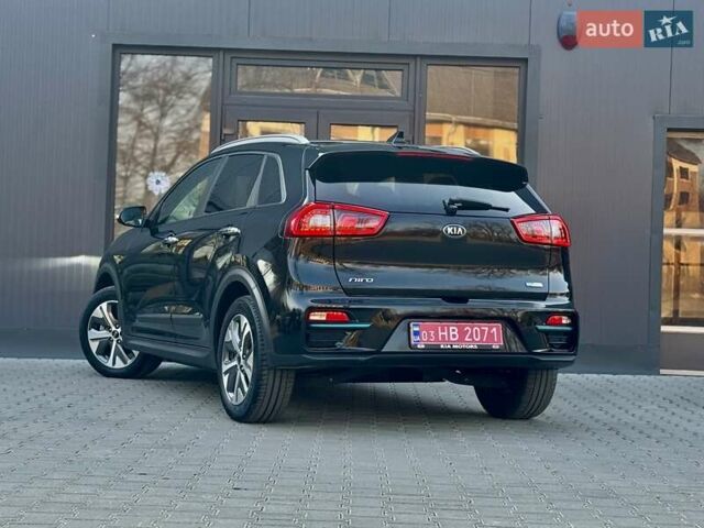 Черный Киа Niro, объемом двигателя 0 л и пробегом 68 тыс. км за 18750 $, фото 53 на Automoto.ua