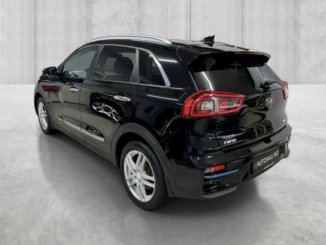 Черный Киа Niro, объемом двигателя 0 л и пробегом 155 тыс. км за 13700 $, фото 2 на Automoto.ua