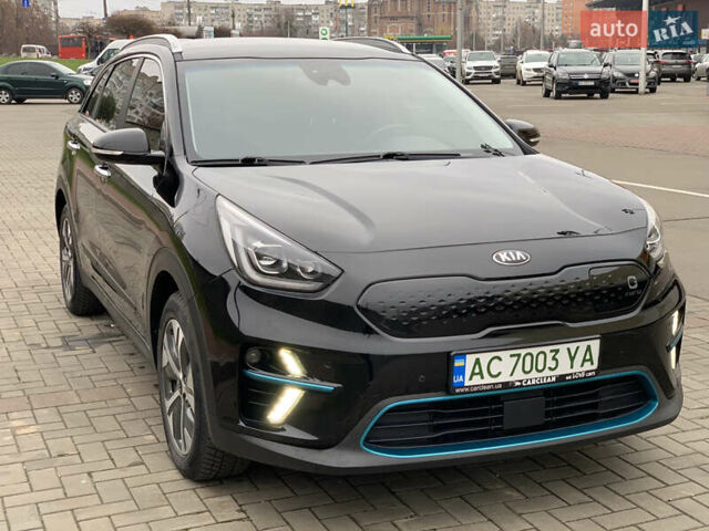 Чорний Кіа Niro, об'ємом двигуна 0 л та пробігом 159 тис. км за 17999 $, фото 15 на Automoto.ua