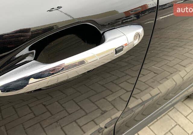 Чорний Кіа Niro, об'ємом двигуна 0 л та пробігом 159 тис. км за 17999 $, фото 9 на Automoto.ua