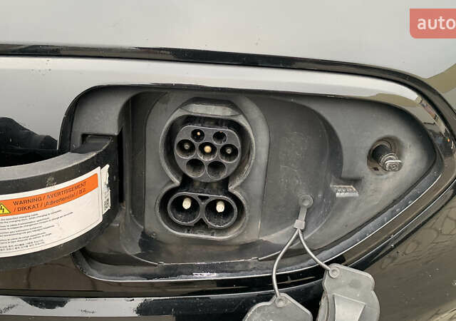 Чорний Кіа Niro, об'ємом двигуна 0 л та пробігом 159 тис. км за 17999 $, фото 36 на Automoto.ua