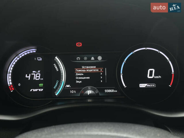 Чорний Кіа Niro, об'ємом двигуна 0 л та пробігом 93 тис. км за 18700 $, фото 57 на Automoto.ua