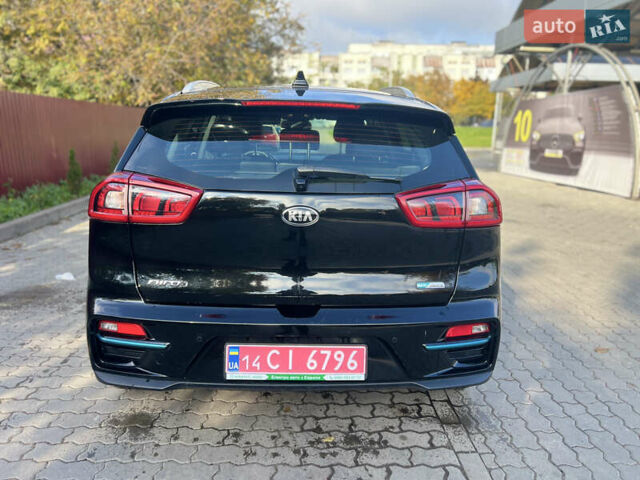 Киа Niro 2019 в Львове на Automoto.ua Черный Киа Niro, объемом двигателя 0 л и пробегом 58 тыс. км за 17000 $, фото 3 на Automoto.ua