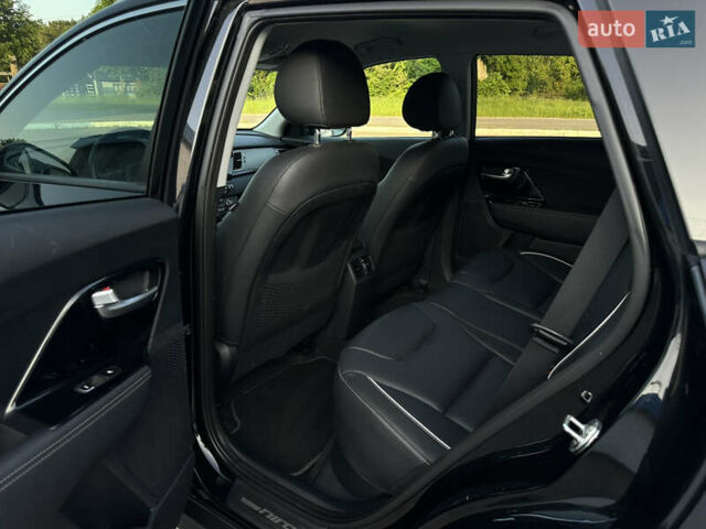 Черный Киа Niro, объемом двигателя 0 л и пробегом 148 тыс. км за 17500 $, фото 33 на Automoto.ua