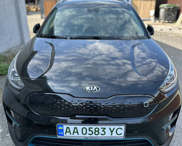 Черный Киа Niro, объемом двигателя 0 л и пробегом 94 тыс. км за 18600 $, фото 10 на Automoto.ua