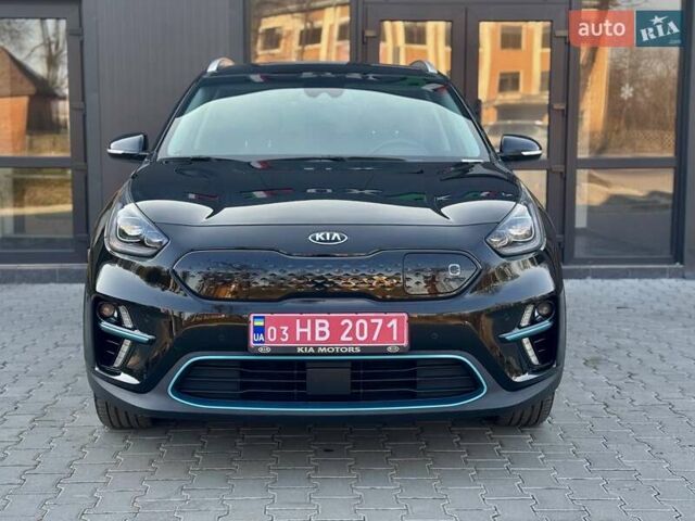 Черный Киа Niro, объемом двигателя 0 л и пробегом 68 тыс. км за 18750 $, фото 29 на Automoto.ua