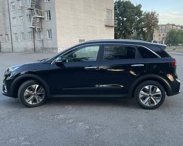 Черный Киа Niro, объемом двигателя 0 л и пробегом 155 тыс. км за 16500 $, фото 8 на Automoto.ua