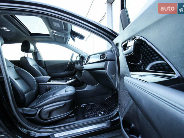 Черный Киа Niro, объемом двигателя 0 л и пробегом 31 тыс. км за 15500 $, фото 19 на Automoto.ua