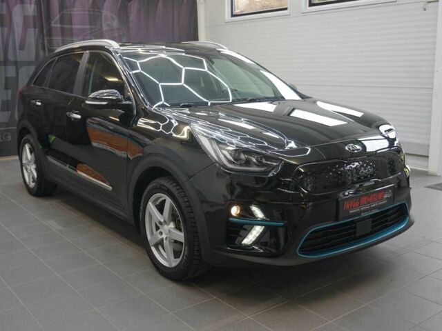 Кіа Niro 2019 у Києві на Automoto.ua Чорний Кіа Niro, об'ємом двигуна 0 л та пробігом 158 тис. км за 14200 $, фото 1 на Automoto.ua