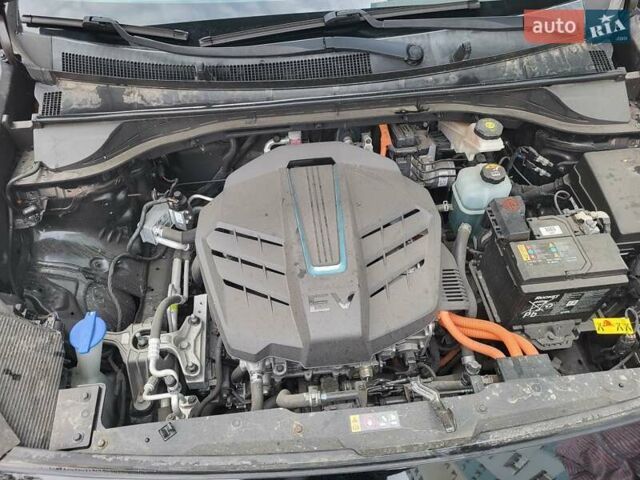 Черный Киа Niro, объемом двигателя 0 л и пробегом 124 тыс. км за 19000 $, фото 18 на Automoto.ua