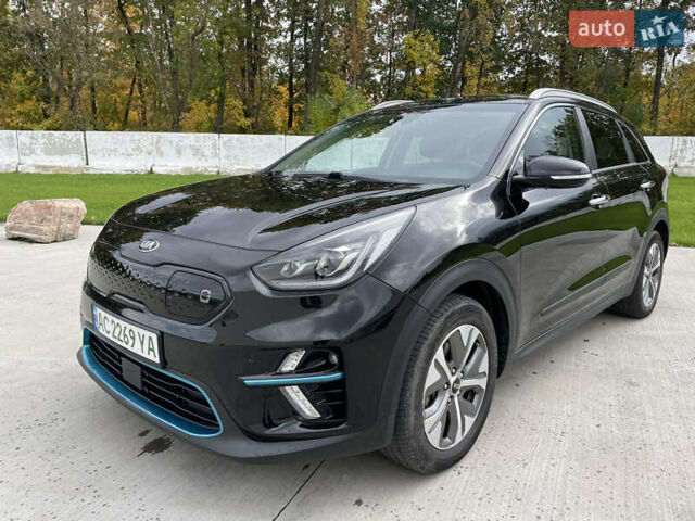 Киа Niro 2019 в Луцке на Automoto.ua Черный Киа Niro, объемом двигателя 0 л и пробегом 127 тыс. км за 19950 $, фото 1 на Automoto.ua