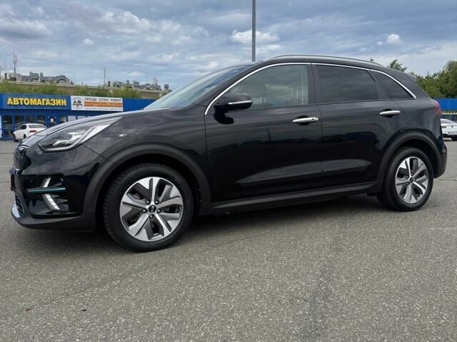 Киа Niro 2019 в Киеве на Automoto.ua Черный Киа Niro, объемом двигателя 0 л и пробегом 128 тыс. км за 17400 $, фото 3 на Automoto.ua