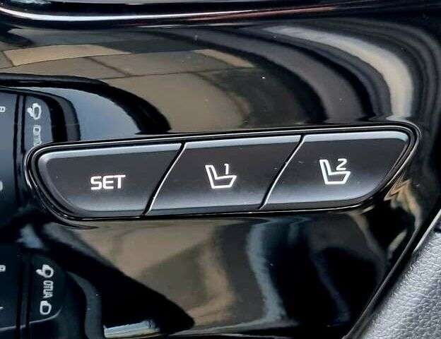 Черный Киа Niro, объемом двигателя 0 л и пробегом 89 тыс. км за 19899 $, фото 71 на Automoto.ua