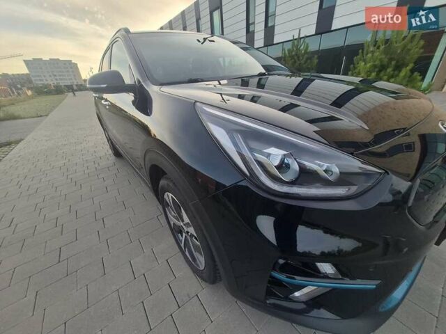 Черный Киа Niro, объемом двигателя 0 л и пробегом 143 тыс. км за 17150 $, фото 22 на Automoto.ua
