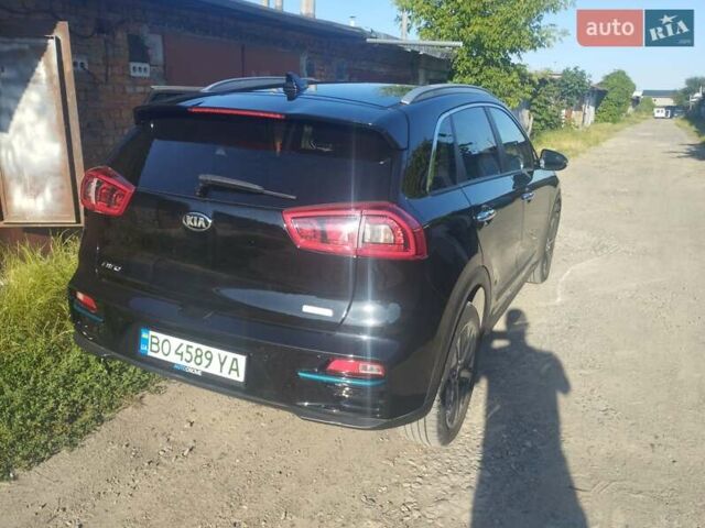 Киа Niro 2019 в Хмельницком на Automoto.ua Черный Киа Niro, объемом двигателя 0 л и пробегом 155 тыс. км за 17200 $, фото 8 на Automoto.ua
