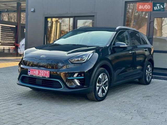 Черный Киа Niro, объемом двигателя 0 л и пробегом 68 тыс. км за 18750 $, фото 7 на Automoto.ua