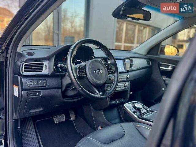 Черный Киа Niro, объемом двигателя 0 л и пробегом 68 тыс. км за 18750 $, фото 108 на Automoto.ua