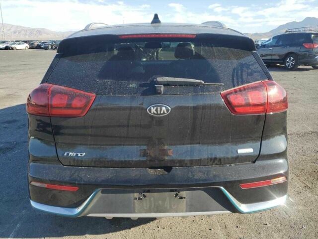 Чорний Кіа Niro, об'ємом двигуна 0 л та пробігом 94 тис. км за 3800 $, фото 5 на Automoto.ua