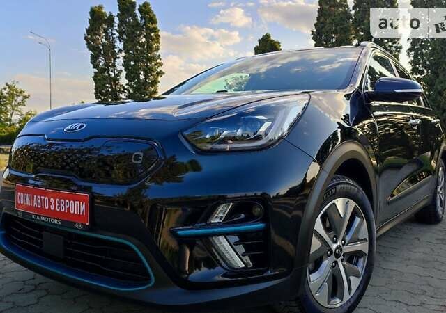 Черный Киа Niro, объемом двигателя 0 л и пробегом 105 тыс. км за 19099 $, фото 26 на Automoto.ua