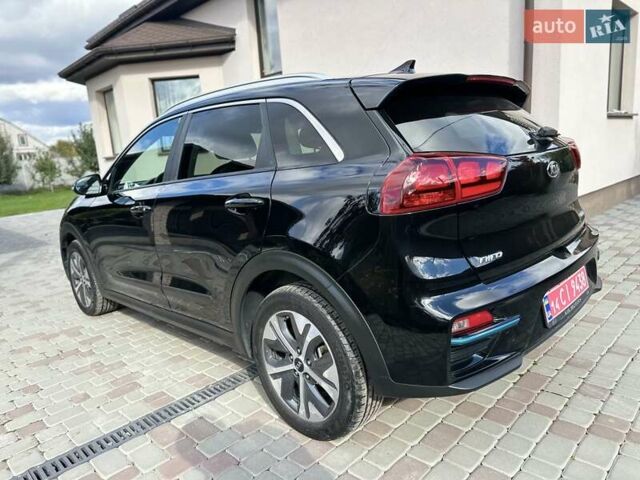 Киа Niro 2019 в Виннице на Automoto.ua Черный Киа Niro, объемом двигателя 0 л и пробегом 108 тыс. км за 15900 $, фото 17 на Automoto.ua