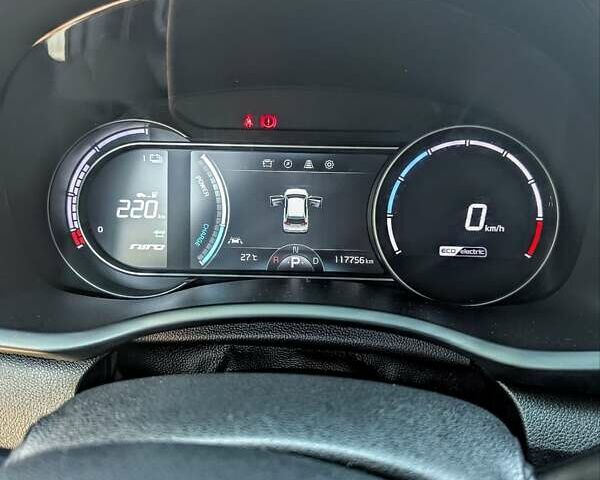 Черный Киа Niro, объемом двигателя 0 л и пробегом 117 тыс. км за 19517 $, фото 11 на Automoto.ua