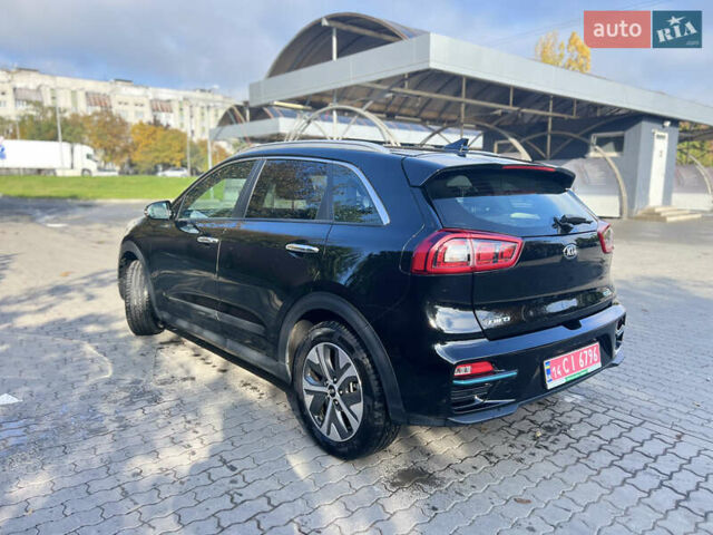 Киа Niro 2019 в Львове на Automoto.ua Черный Киа Niro, объемом двигателя 0 л и пробегом 58 тыс. км за 17000 $, фото 4 на Automoto.ua