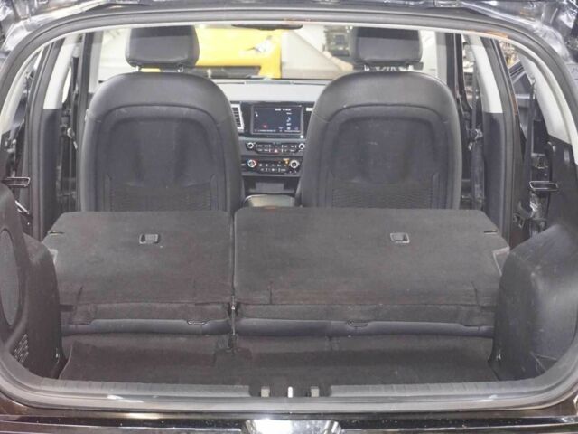 Кіа Niro 2019 у Києві на Automoto.ua Чорний Кіа Niro, об'ємом двигуна 0 л та пробігом 158 тис. км за 14200 $, фото 7 на Automoto.ua