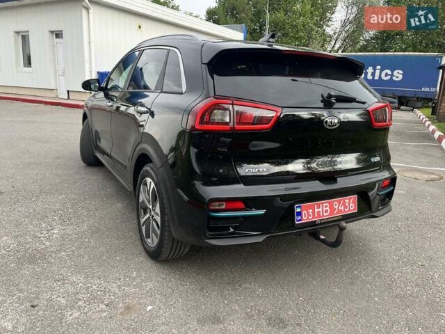 Черный Киа Niro, объемом двигателя 0 л и пробегом 112 тыс. км за 18700 $, фото 7 на Automoto.ua