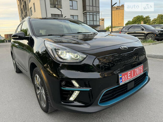 Чорний Кіа Niro, об'ємом двигуна 0 л та пробігом 91 тис. км за 19500 $, фото 74 на Automoto.ua