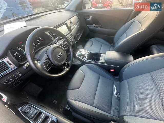 Киа Niro 2019 в Львове на Automoto.ua Черный Киа Niro, объемом двигателя 0 л и пробегом 58 тыс. км за 17000 $, фото 29 на Automoto.ua