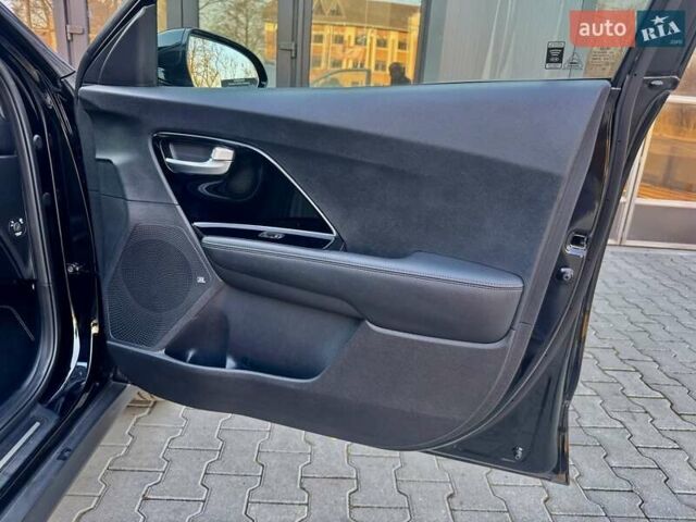 Черный Киа Niro, объемом двигателя 0 л и пробегом 68 тыс. км за 18750 $, фото 134 на Automoto.ua
