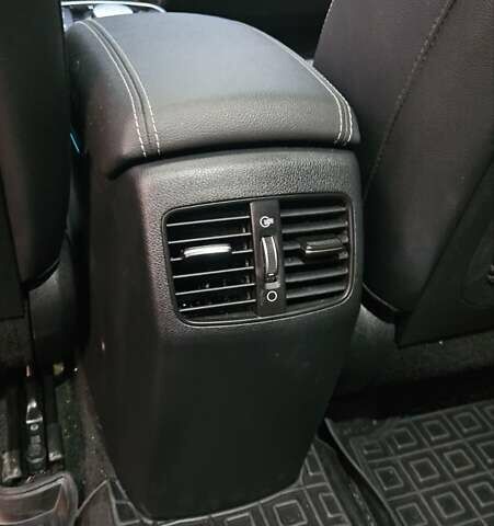 Чорний Кіа Niro, об'ємом двигуна 0 л та пробігом 120 тис. км за 21500 $, фото 16 на Automoto.ua