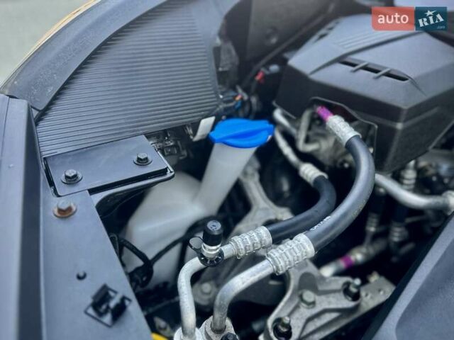 Черный Киа Niro, объемом двигателя 0 л и пробегом 68 тыс. км за 18750 $, фото 89 на Automoto.ua