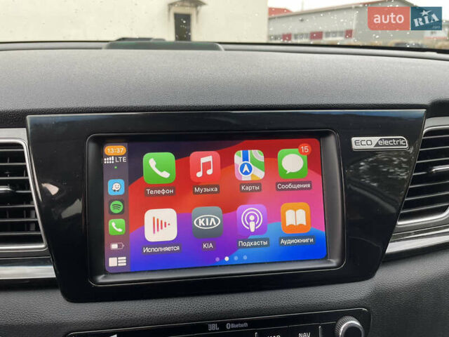 Киа Niro 2019 в Луцке на Automoto.ua Черный Киа Niro, объемом двигателя 0 л и пробегом 127 тыс. км за 19950 $, фото 39 на Automoto.ua