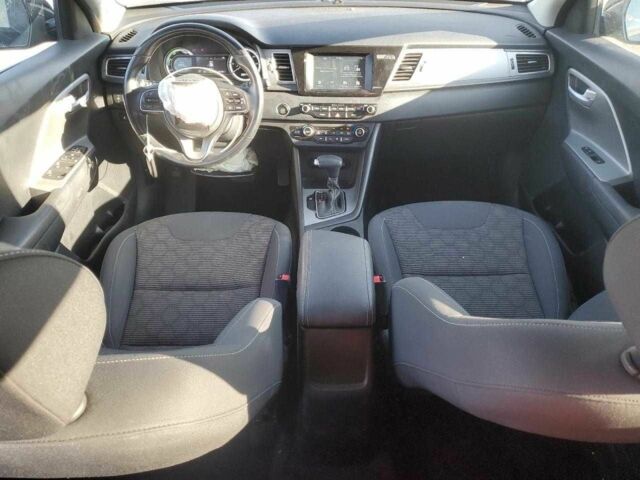 Чорний Кіа Niro, об'ємом двигуна 0 л та пробігом 94 тис. км за 3800 $, фото 7 на Automoto.ua