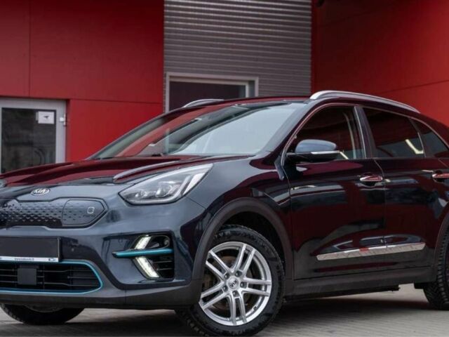 Чорний Кіа Niro, об'ємом двигуна 0 л та пробігом 79 тис. км за 17999 $, фото 1 на Automoto.ua